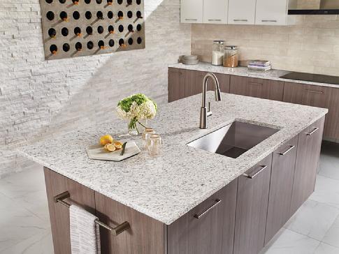 EXAMPLE OF A GRANITE KITCHEN COUNTERTOP